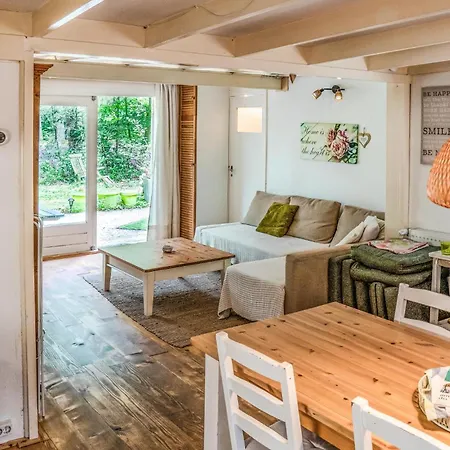 1 Bedroom Stunning In